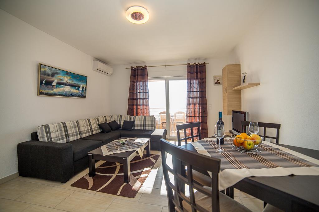 Apartments Kati Omiš Kültér fotó